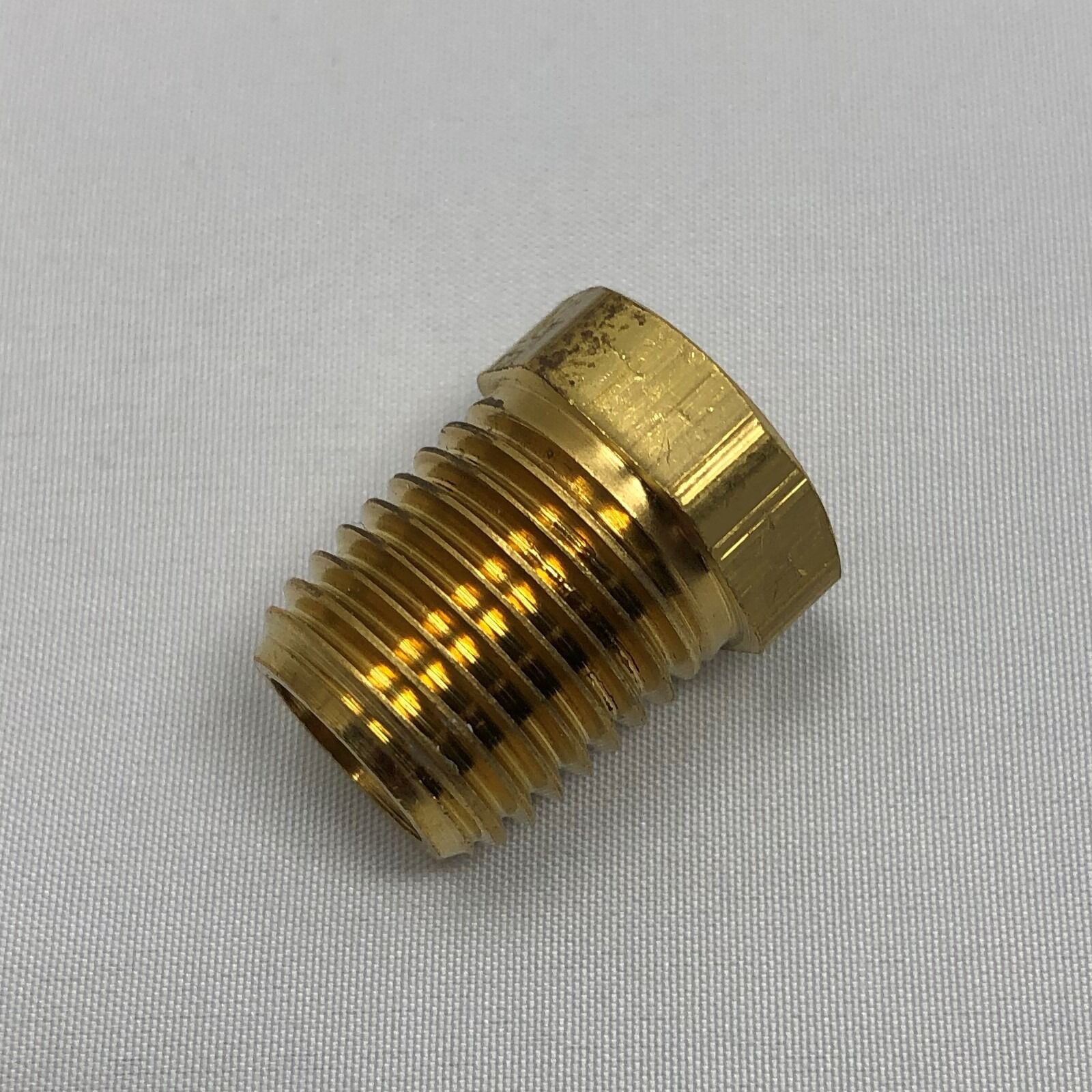 Bushing, 1/8" FPT to 1/4" MPT